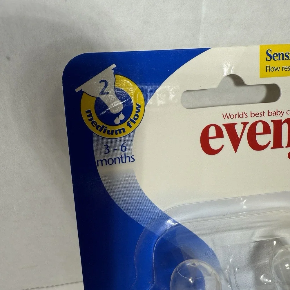 Vtg Evenflo Classic Sensitive Medium Flow #2‎ Orthodontic Bottle Nipples NOS NEW